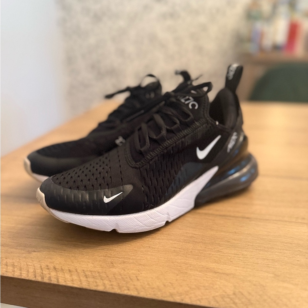 Women’s Nike Air Max 270 Black Sneakers